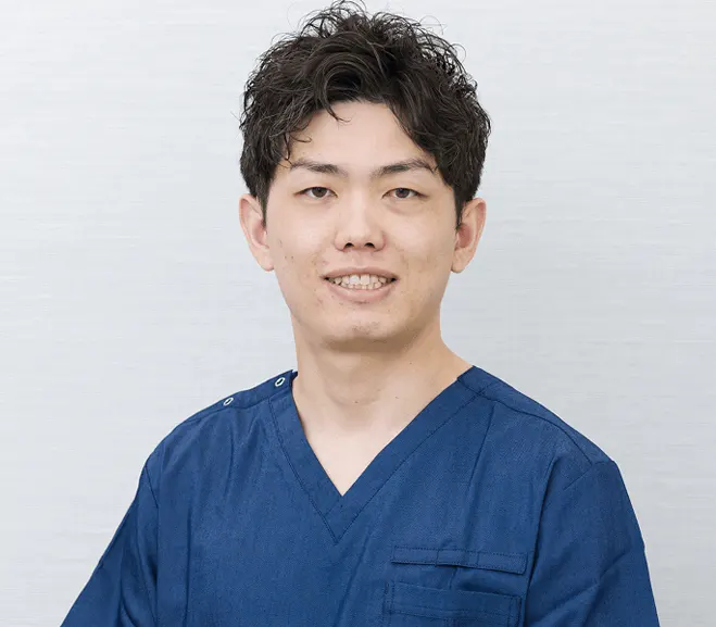 口腔外科認定医 宇佐美　佑磨