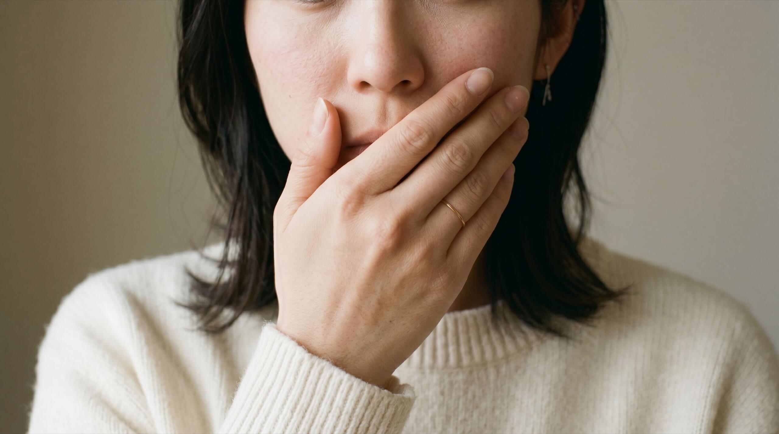 詰め物が突然取れた直後の様子